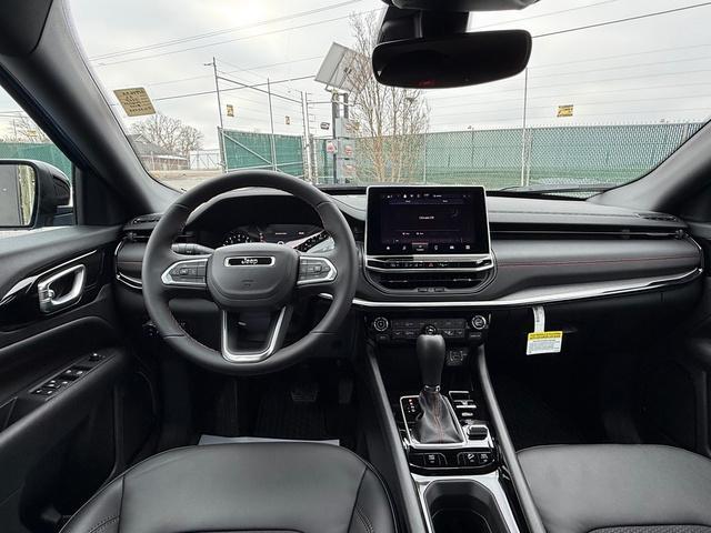 new 2026 Jeep Compass car, priced at $33,999