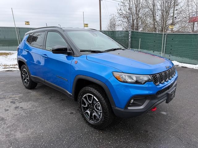 new 2026 Jeep Compass car, priced at $33,999