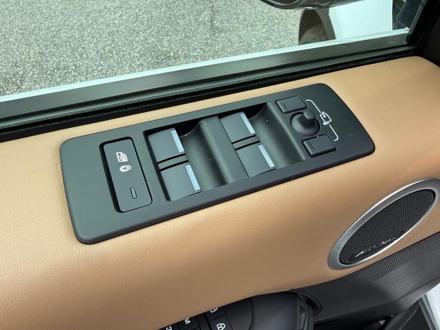 used 2023 Land Rover Discovery car, priced at $38,999
