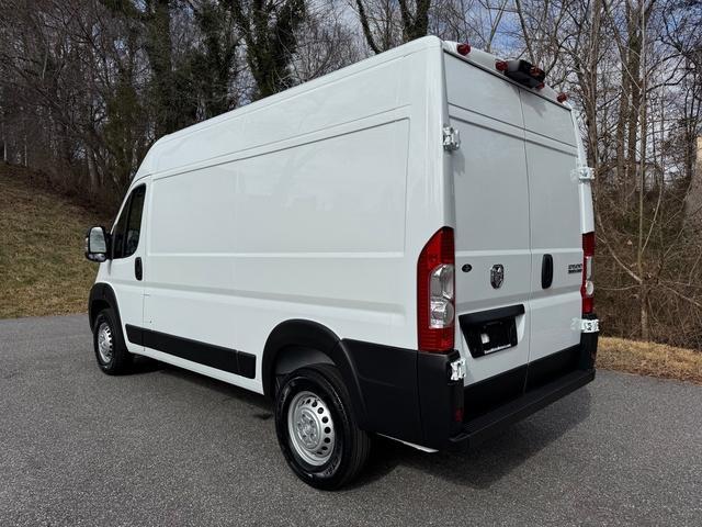 new 2026 Ram ProMaster 2500 car, priced at $47,925