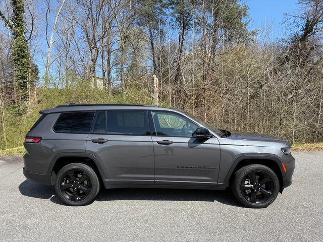 used 2021 Jeep Grand Cherokee L car, priced at $27,500