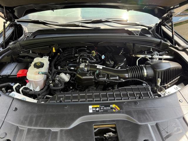 used 2023 Jeep Grand Cherokee car, priced at $31,999