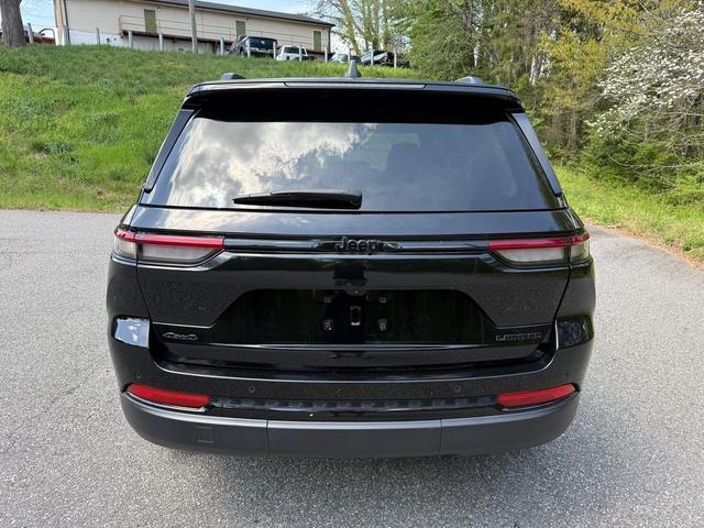 used 2023 Jeep Grand Cherokee car, priced at $31,999