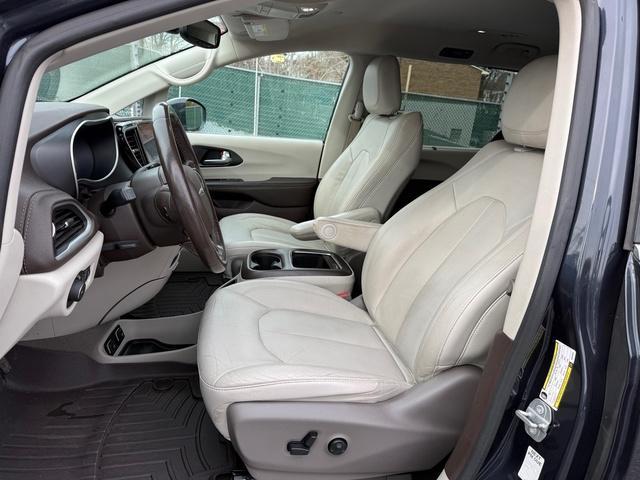 used 2021 Chrysler Pacifica Hybrid car, priced at $16,999