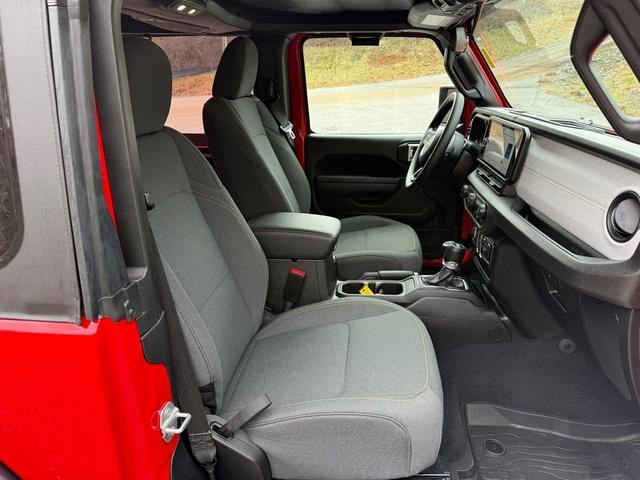 used 2025 Jeep Wrangler car, priced at $32,999