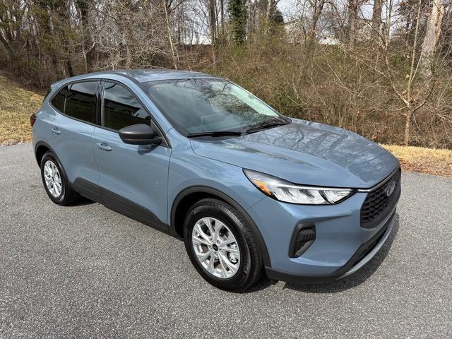 used 2025 Ford Escape car, priced at $24,999