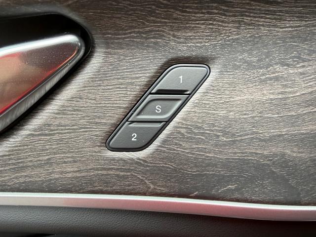 new 2027 Jeep Grand Cherokee car, priced at $53,390