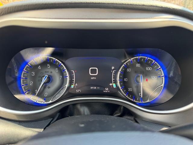 used 2021 Chrysler Pacifica car, priced at $21,999