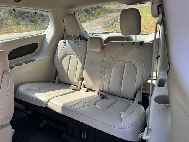 used 2021 Chrysler Pacifica car, priced at $21,999