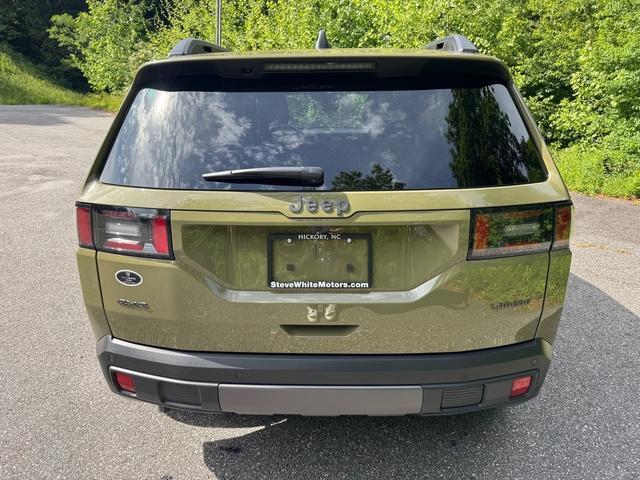 new 2026 Jeep Cherokee car, priced at $38,999