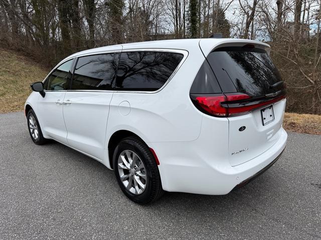 new 2026 Chrysler Pacifica car, priced at $44,890