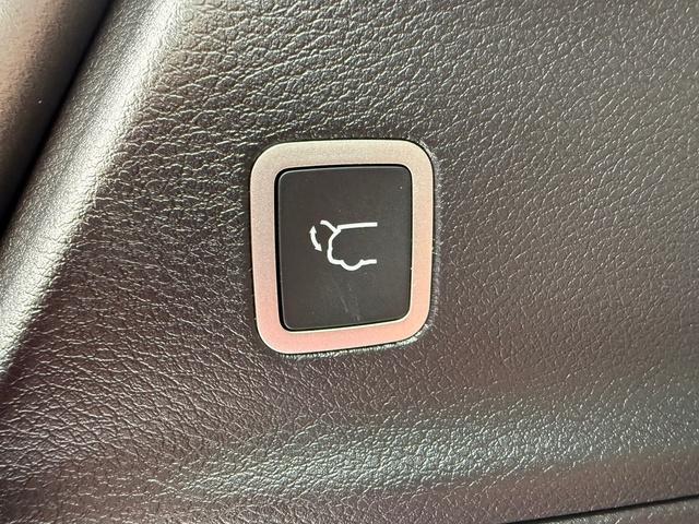 new 2026 Chrysler Pacifica car, priced at $44,890