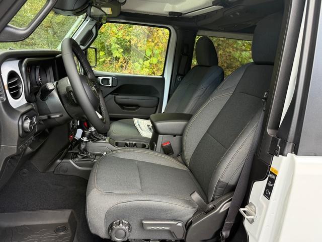 new 2026 Jeep Wrangler car, priced at $46,390