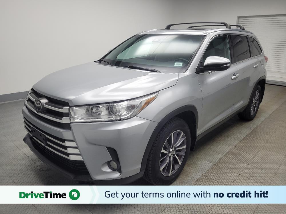 used 2019 Toyota Highlander car, priced at $25,995