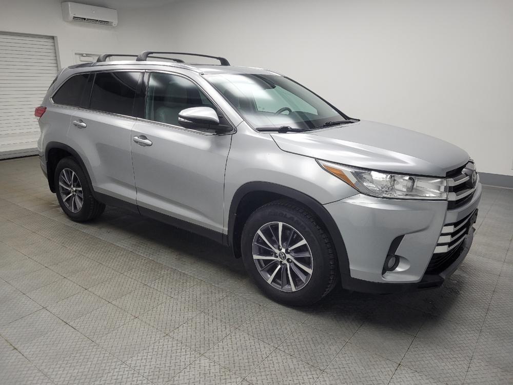 used 2019 Toyota Highlander car, priced at $25,995