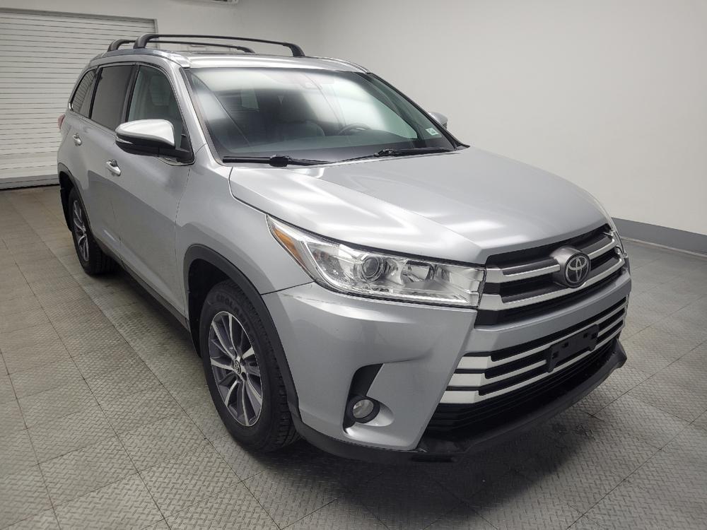 used 2019 Toyota Highlander car, priced at $25,995