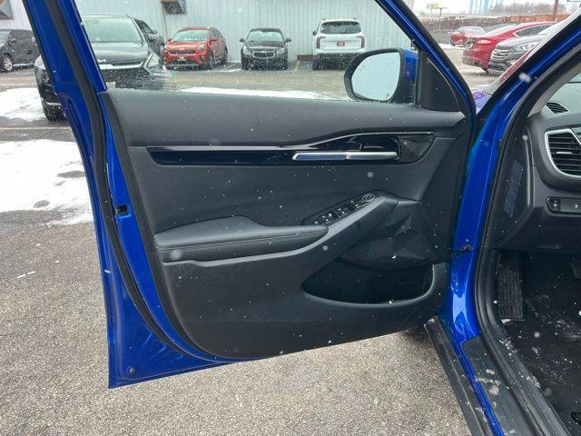 used 2025 Kia Seltos car, priced at $23,991