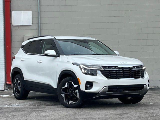 used 2025 Kia Seltos car, priced at $23,747