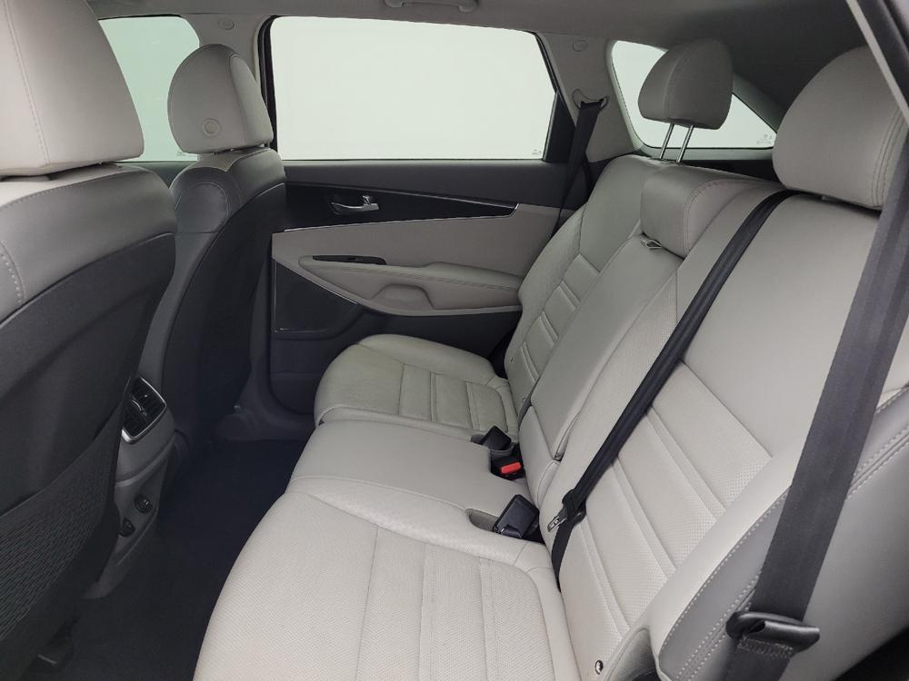 used 2020 Kia Sorento car, priced at $20,995