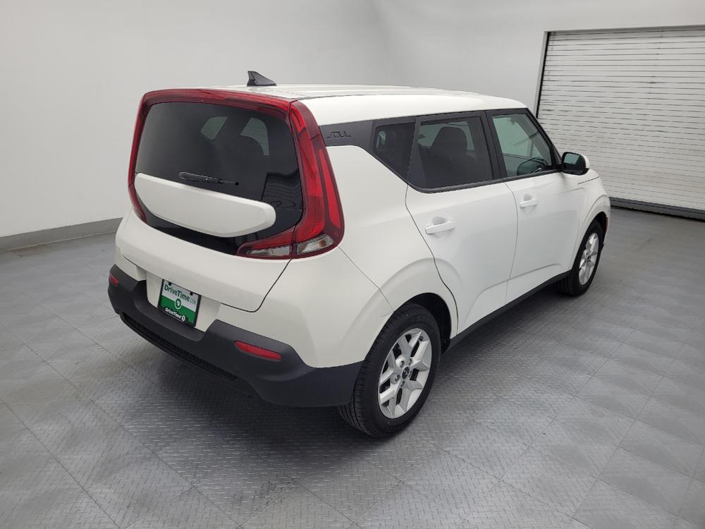 used 2022 Kia Soul car, priced at $17,495