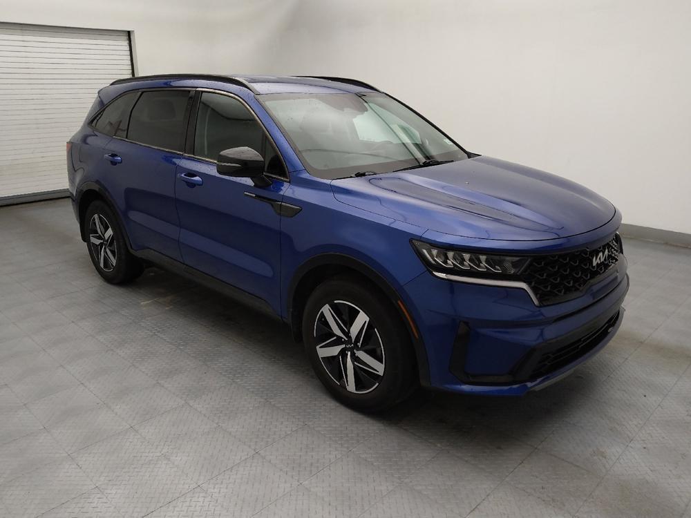 used 2022 Kia Sorento car, priced at $23,195