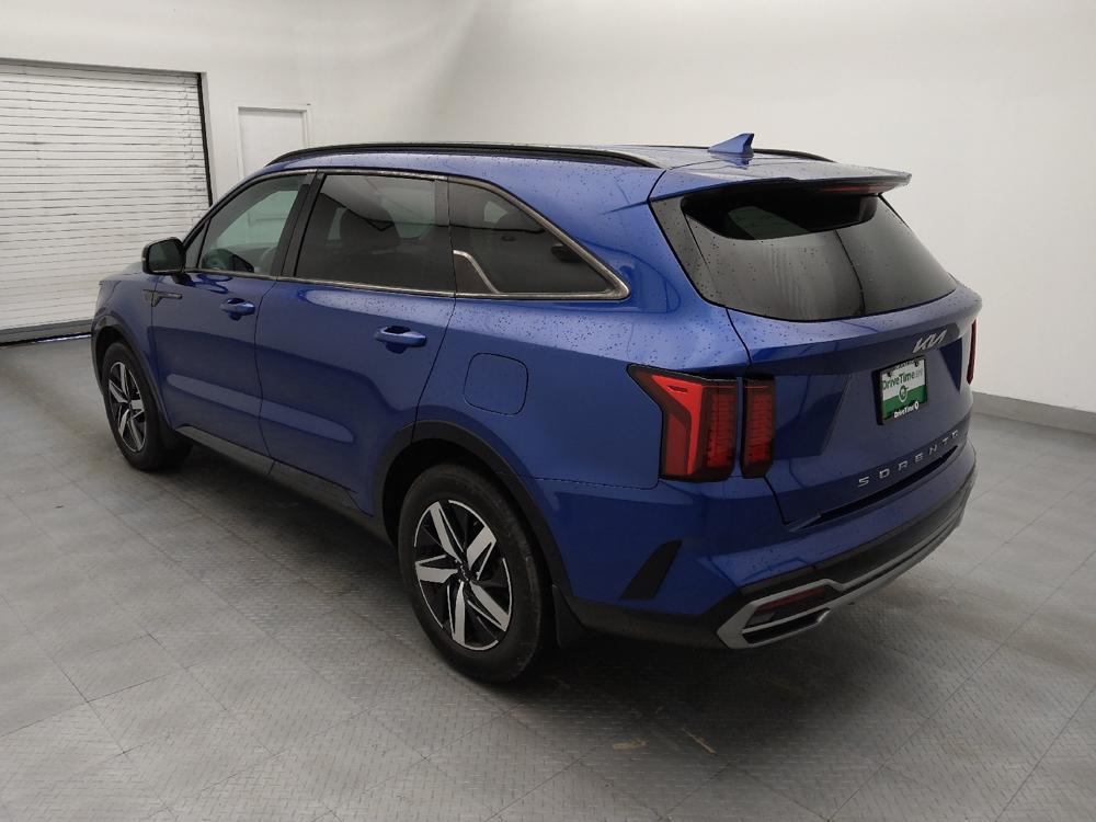 used 2022 Kia Sorento car, priced at $23,195