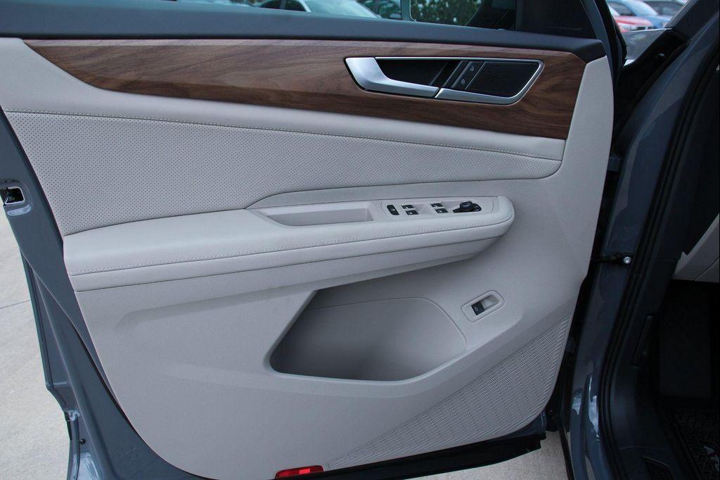new 2026 Volkswagen Atlas car, priced at $41,415