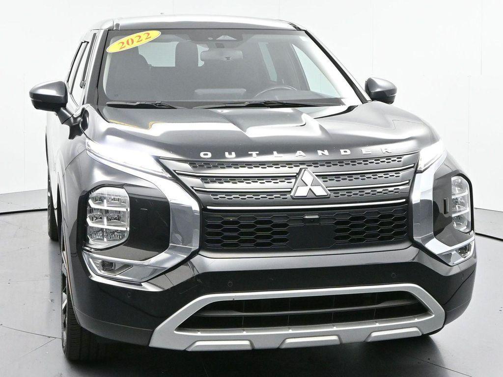 used 2022 Mitsubishi Outlander car, priced at $21,000