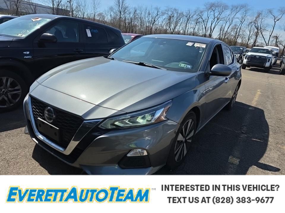 used 2022 Nissan Altima car, priced at $17,000