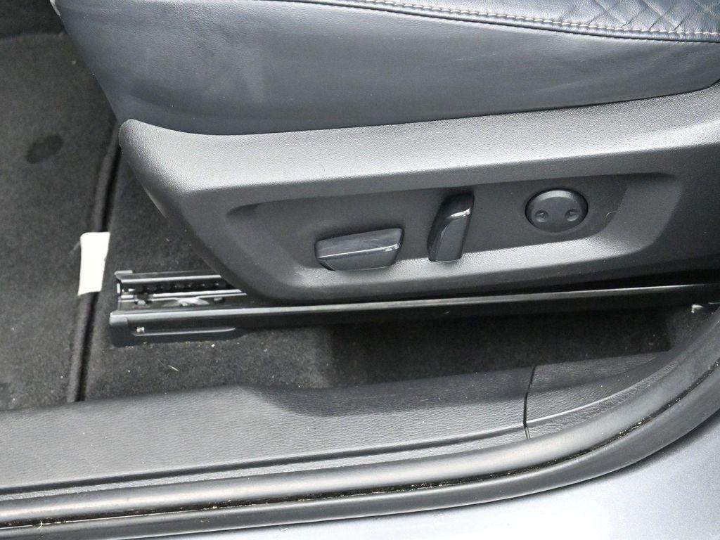 used 2022 Mitsubishi Outlander car, priced at $21,800