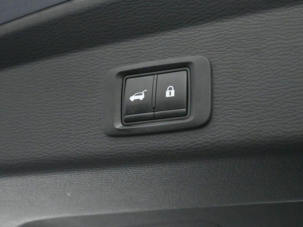 used 2022 Mitsubishi Outlander car, priced at $21,000