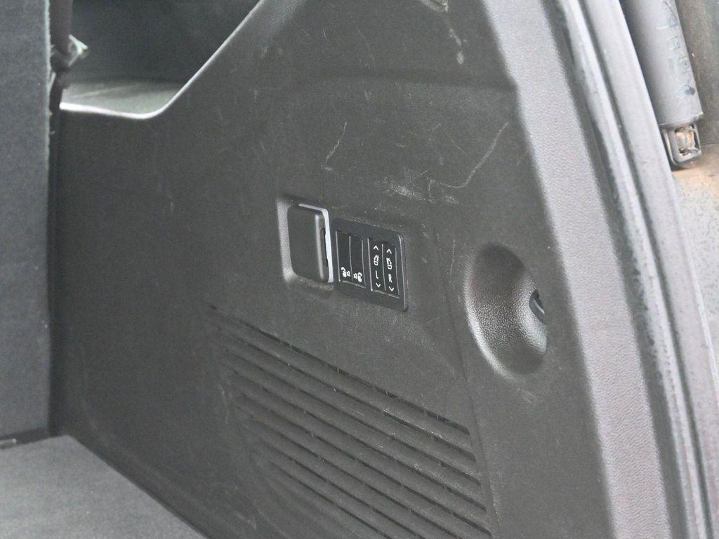 used 2021 Chevrolet Suburban car, priced at $39,000