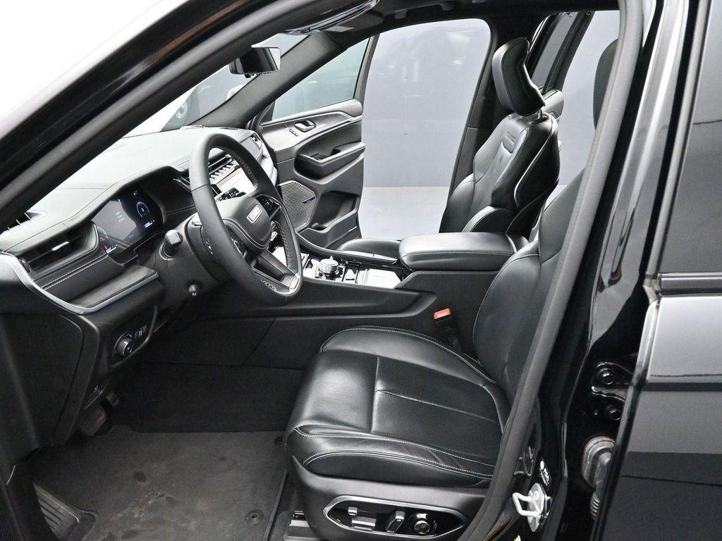 used 2023 Jeep Grand Cherokee car, priced at $42,000