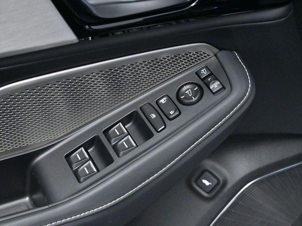 used 2023 Acura MDX car, priced at $37,800