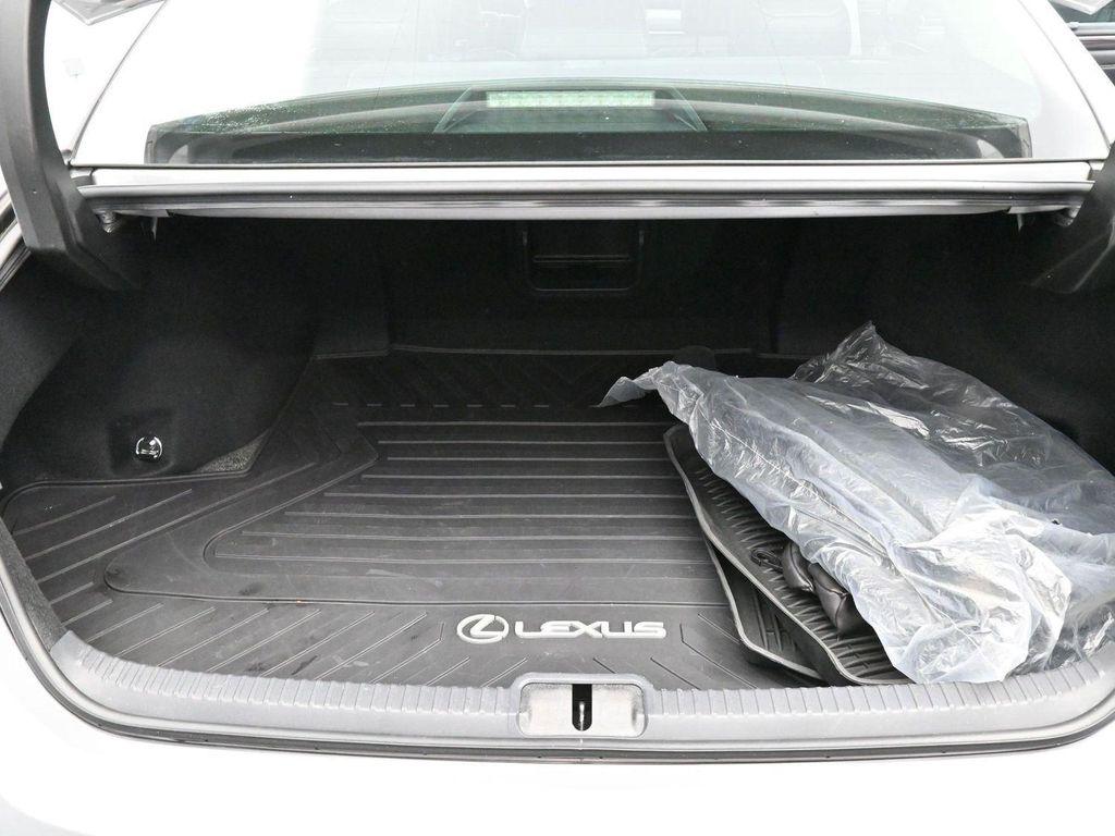 used 2019 Lexus ES 350 car, priced at $27,500