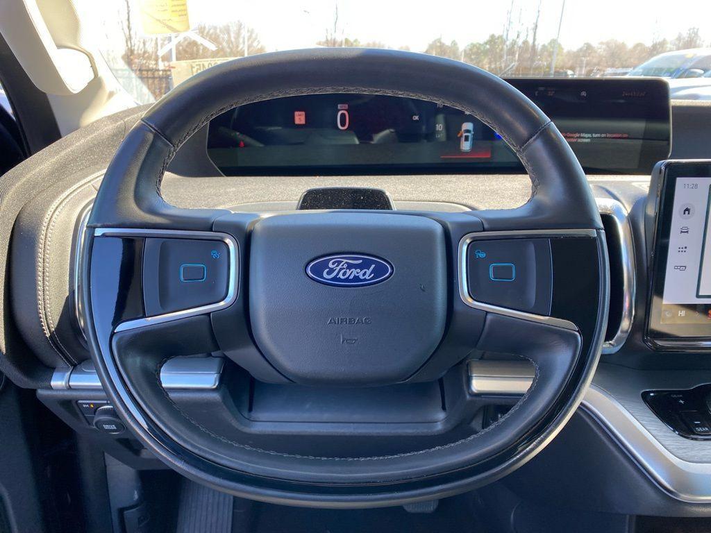 used 2025 Ford Expedition Max car, priced at $72,312