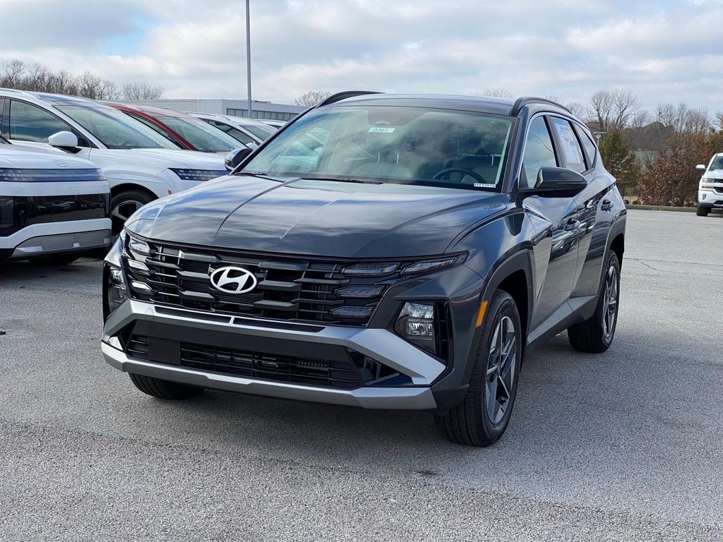 new 2026 Hyundai TUCSON Hybrid car, priced at $35,161