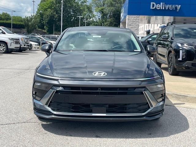 new 2025 Hyundai Sonata Hybrid car, priced at $35,666