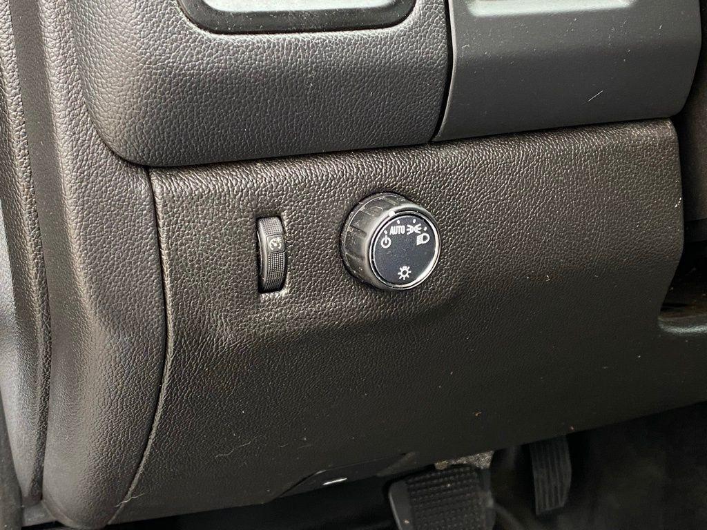 used 2022 Chevrolet Colorado car, priced at $20,119