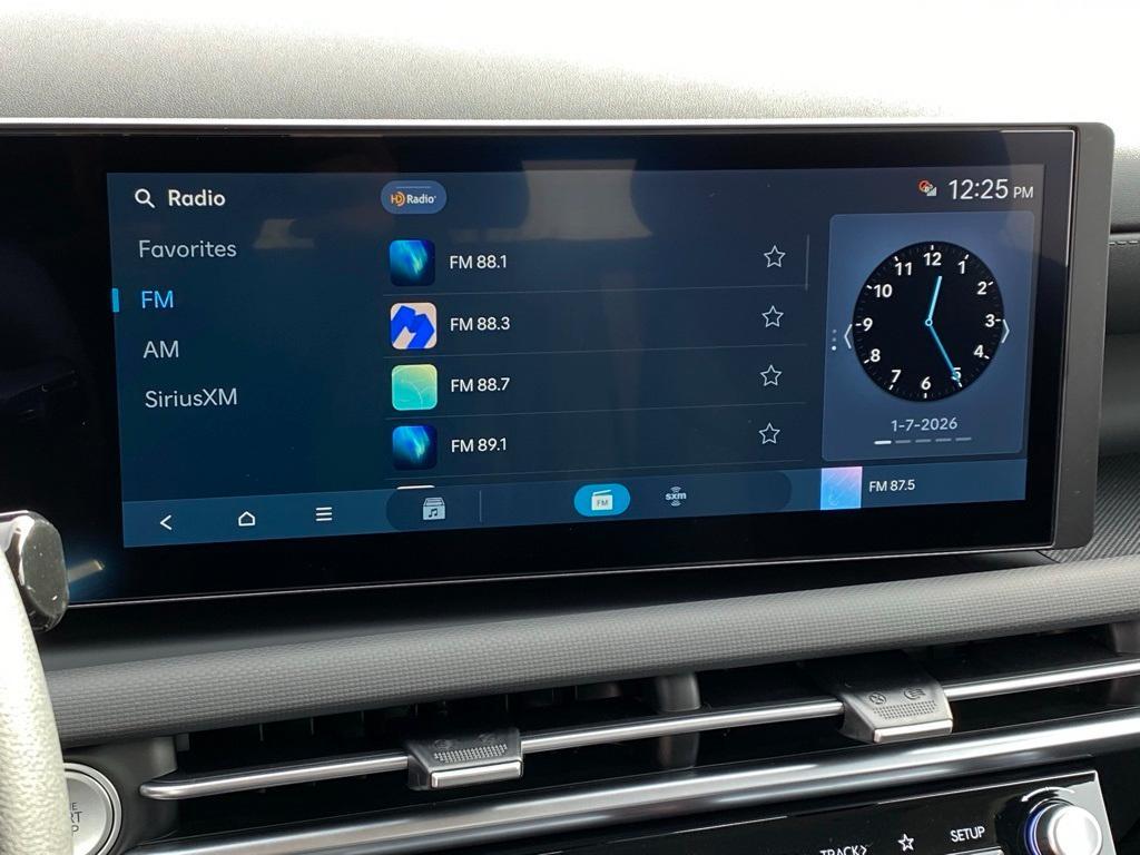 new 2026 Hyundai TUCSON Hybrid car, priced at $32,678