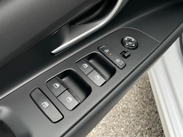 new 2025 Hyundai ELANTRA HEV car, priced at $23,613