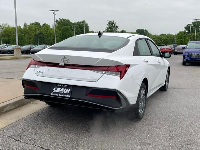 new 2025 Hyundai ELANTRA HEV car, priced at $23,613