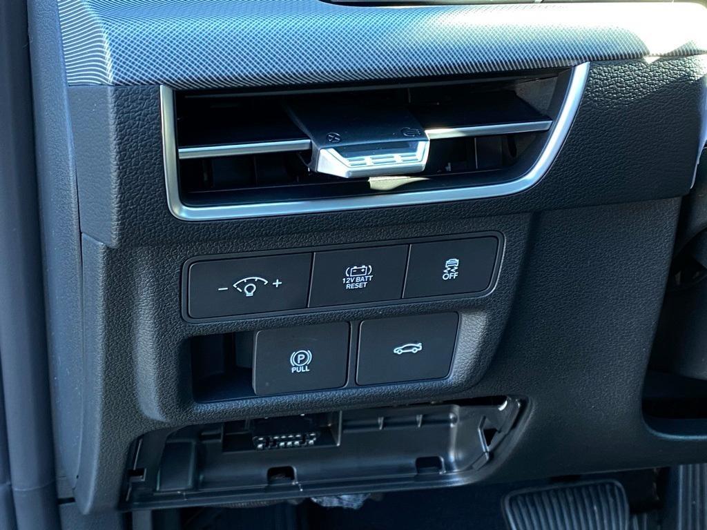 new 2026 Hyundai Sonata Hybrid car, priced at $32,800