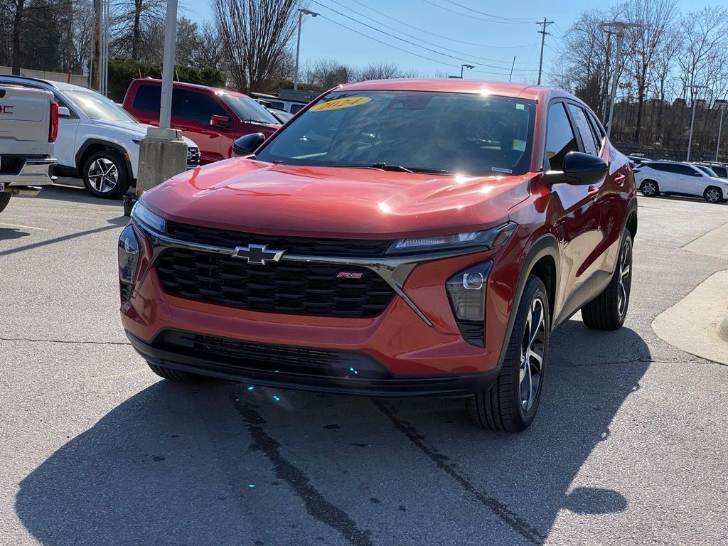 used 2024 Chevrolet Trax car, priced at $19,981