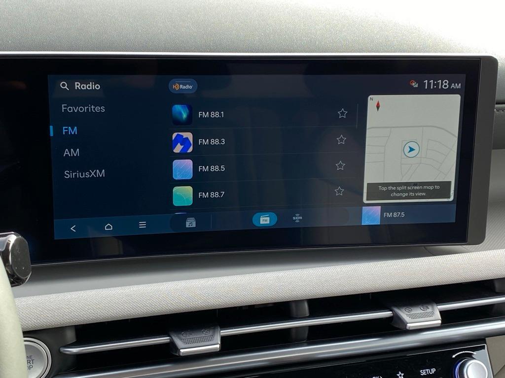 new 2026 Hyundai TUCSON Hybrid car, priced at $42,197