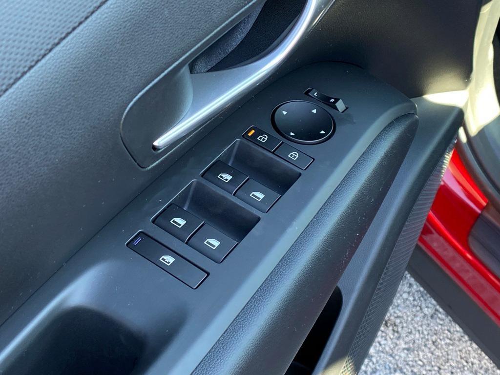 new 2026 Hyundai TUCSON Hybrid car, priced at $32,975