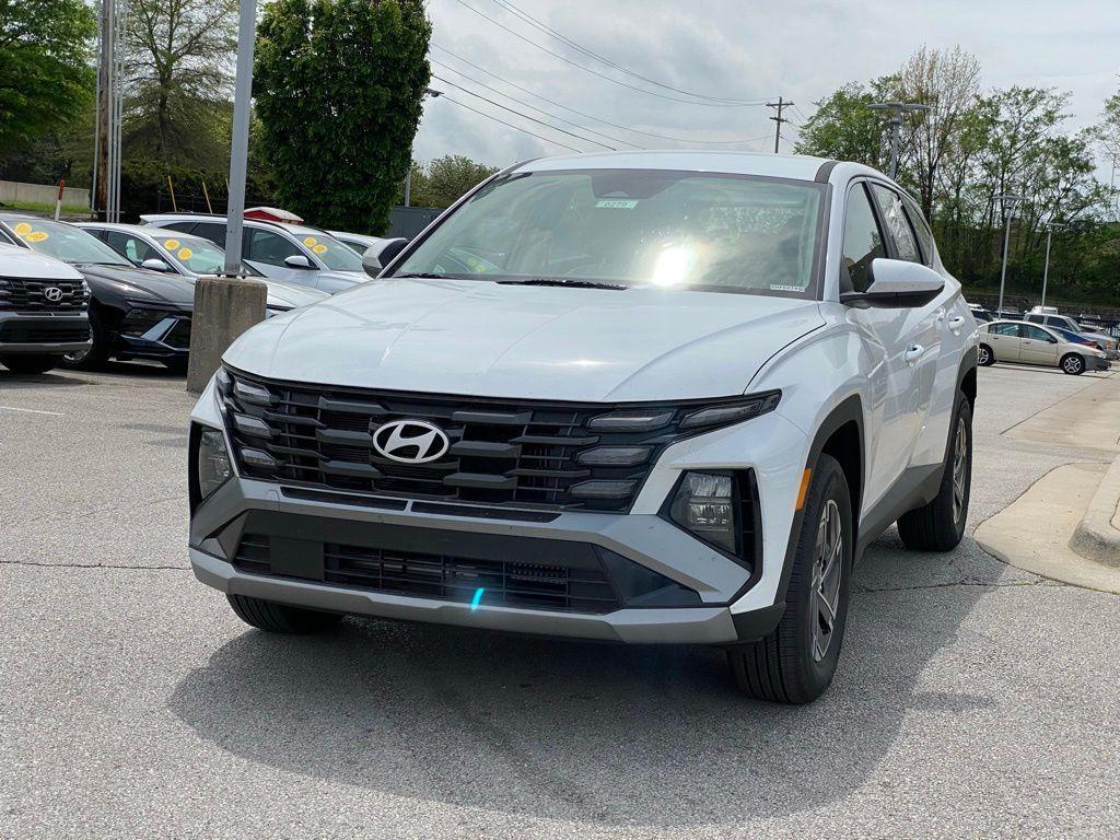 new 2026 Hyundai TUCSON Hybrid car, priced at $34,288