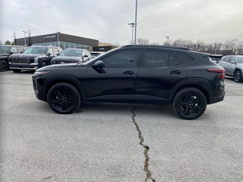 used 2025 Chevrolet Trax car, priced at $25,868