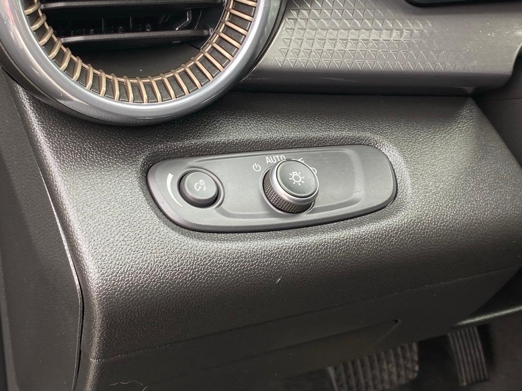 used 2025 Chevrolet Trax car, priced at $25,868