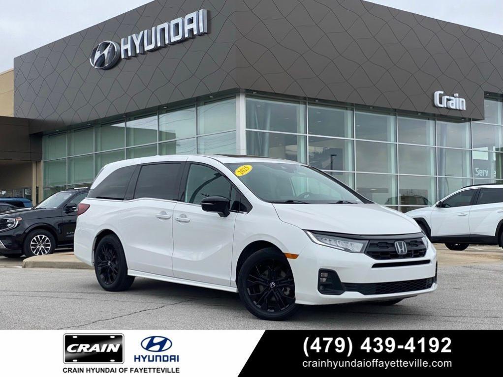 used 2025 Honda Odyssey car, priced at $38,947
